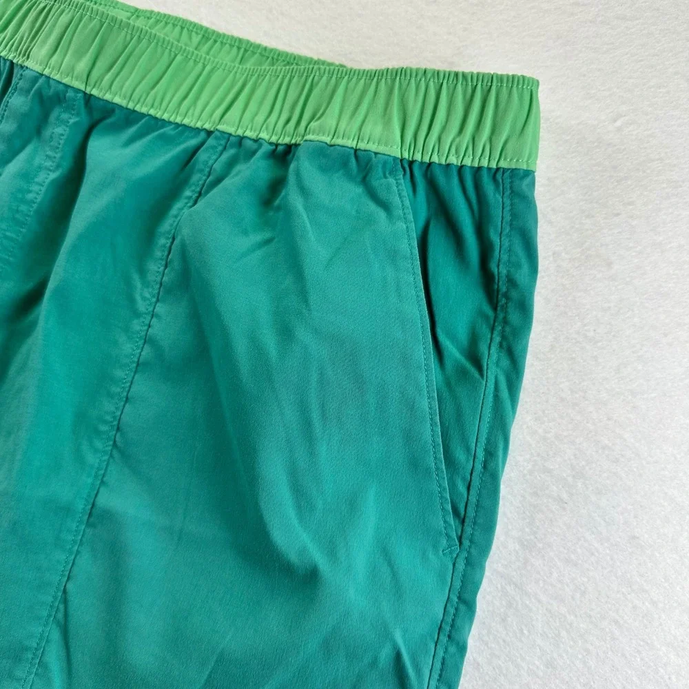 The North Face Mens Class V Pull-On Shorts Teal Green XL NF0A5A5X FlashDry